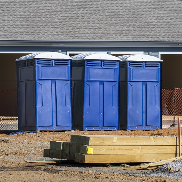 are there different sizes of portable restrooms available for rent in Brentwood California